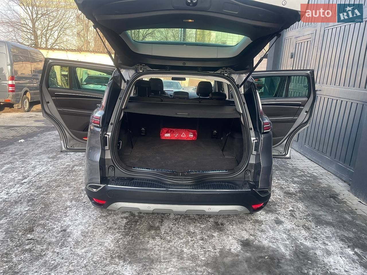 Renault Espace 2016 VIN VF1RFC00954033715 фото оголошення 19 з 53