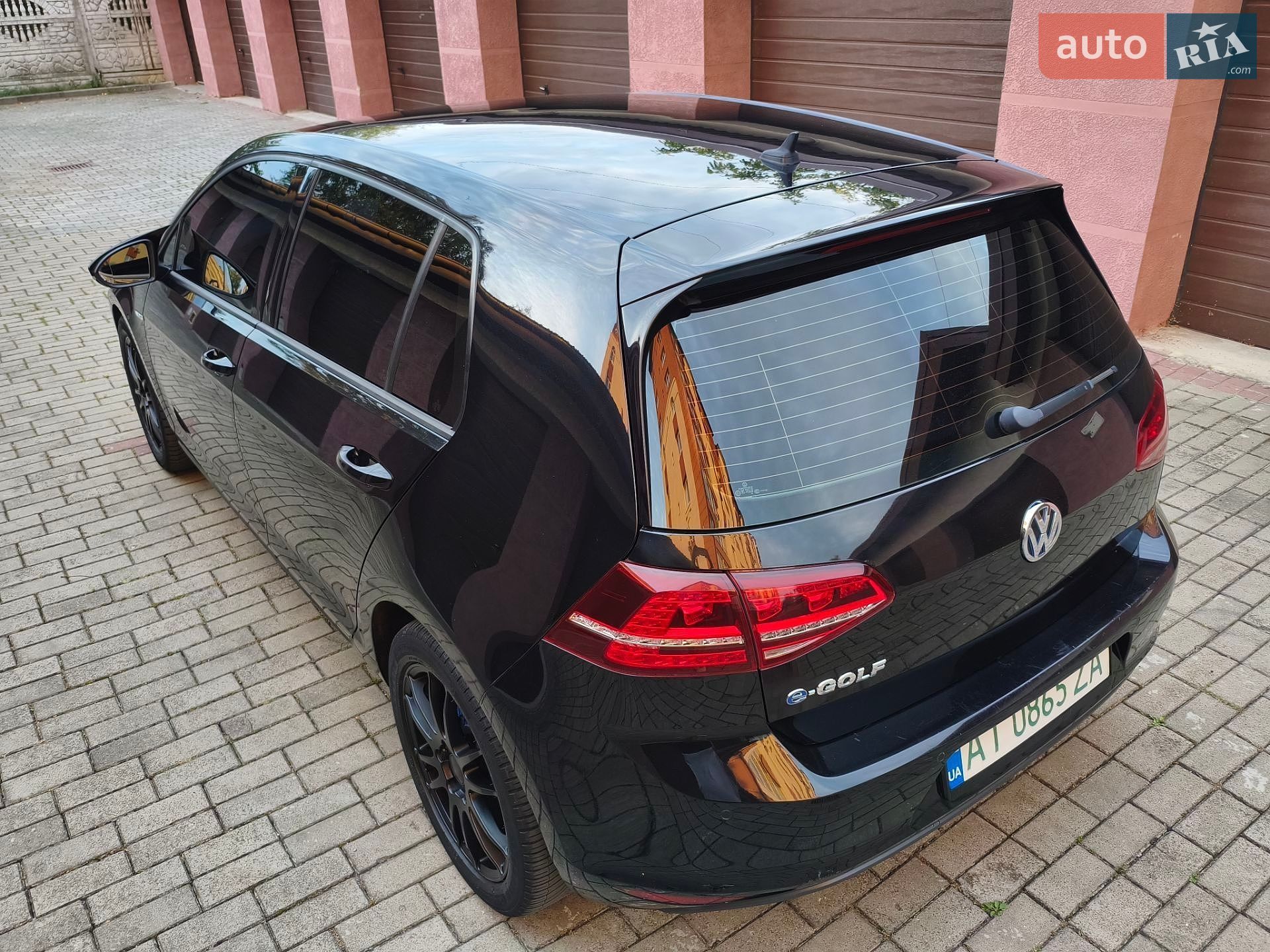 Volkswagen e-Golf 2014 VIN WVWZZZAUZFW900779 фото оголошення 9 з 18