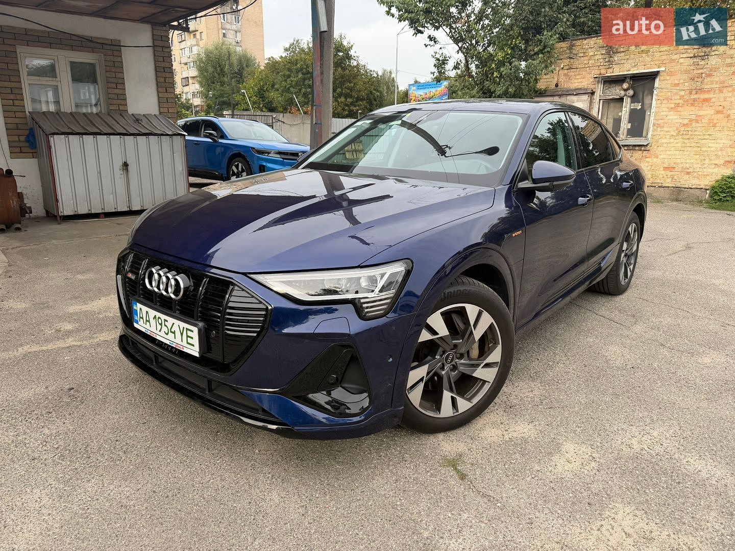 Audi e-tron Sportback 2023 VIN WAUZZZGEXPB025132 фото оголошення 9 з 9