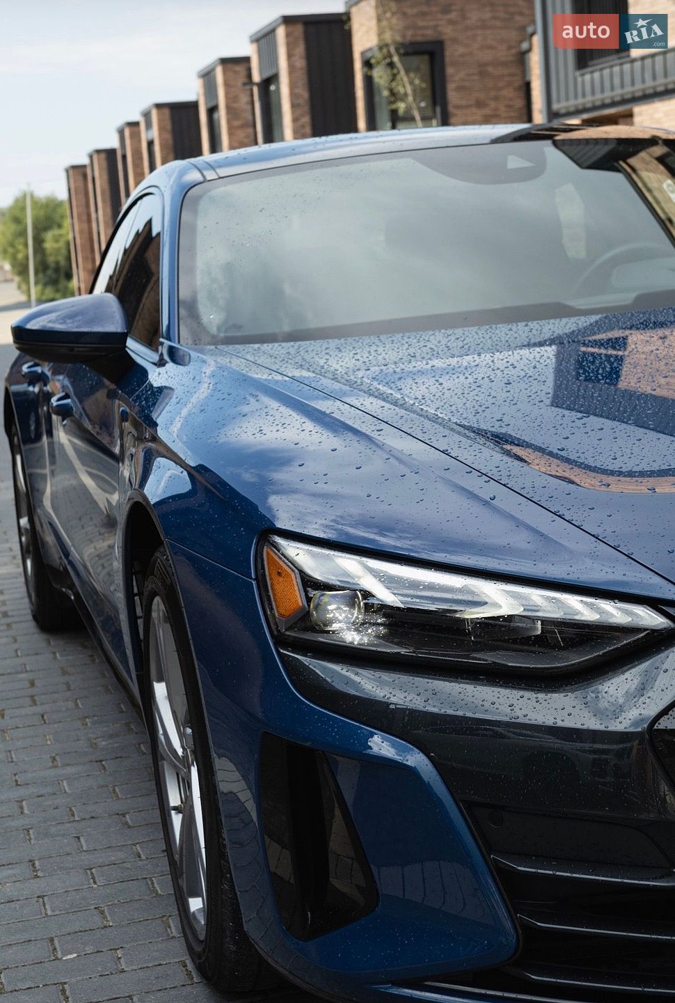 Audi e-tron GT 2021 VIN WAUFJBFW2N7006344 фото оголошення 3 з 15