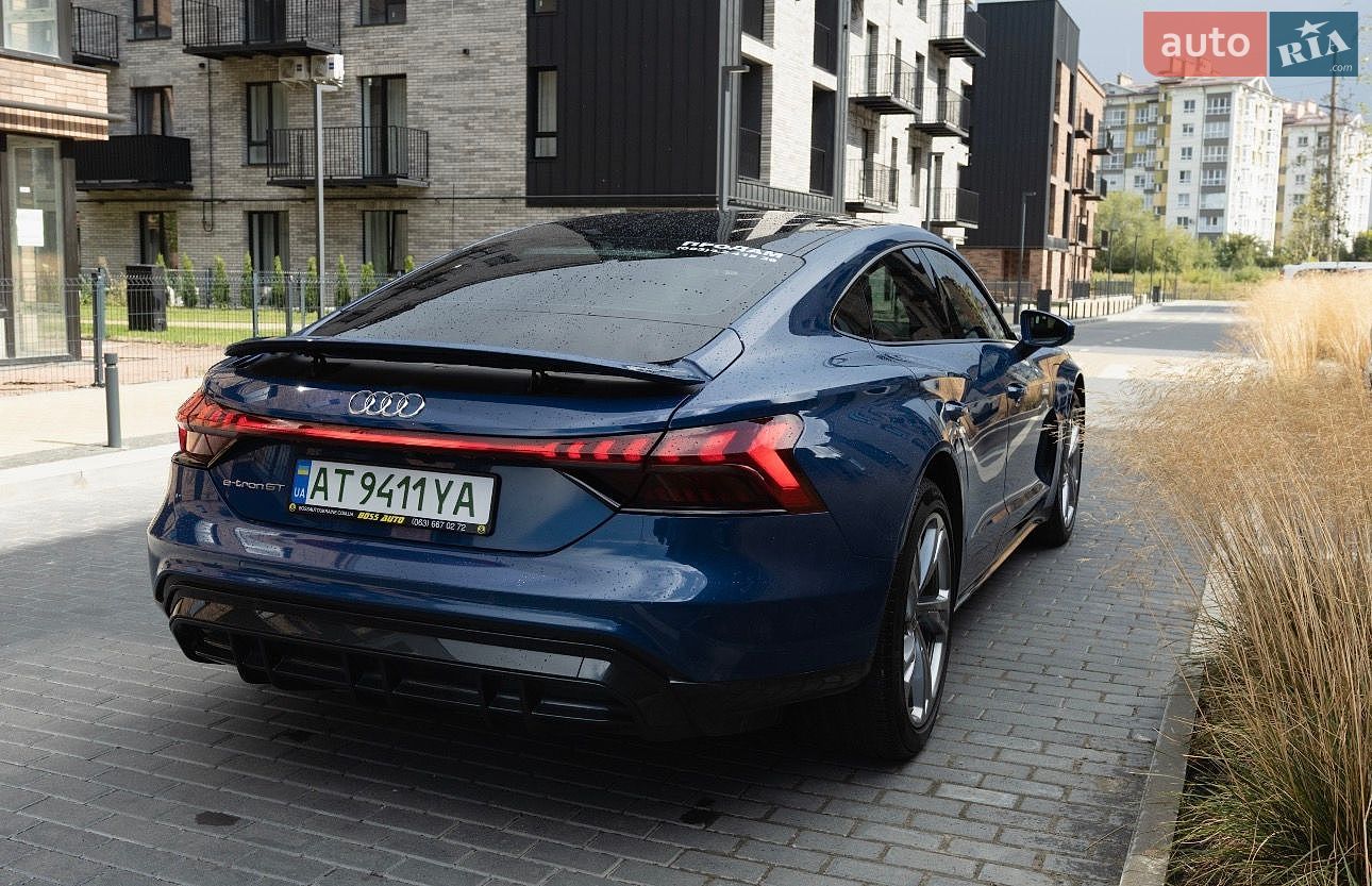 Audi e-tron GT 2021 VIN WAUFJBFW2N7006344 фото оголошення 4 з 15