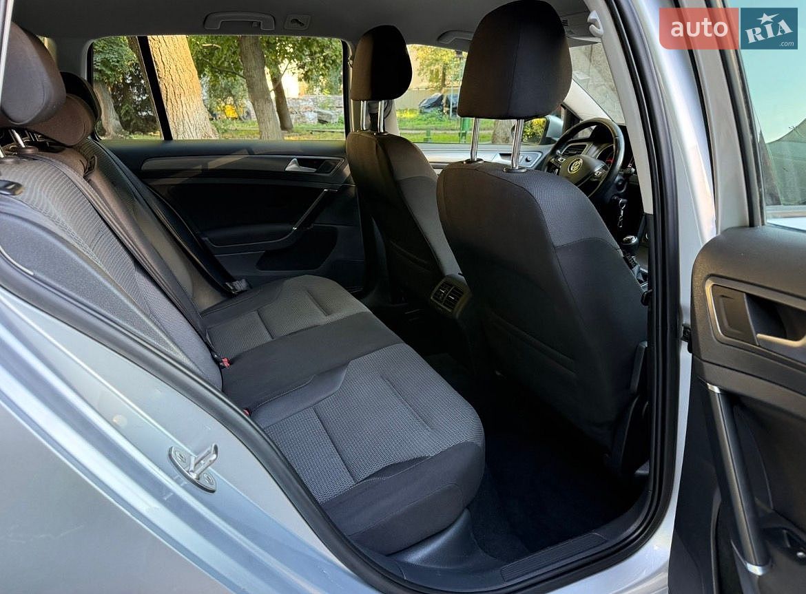 Volkswagen Golf 2013 VIN WVWZZZAUZEP503872 фото оголошення 25 з 30