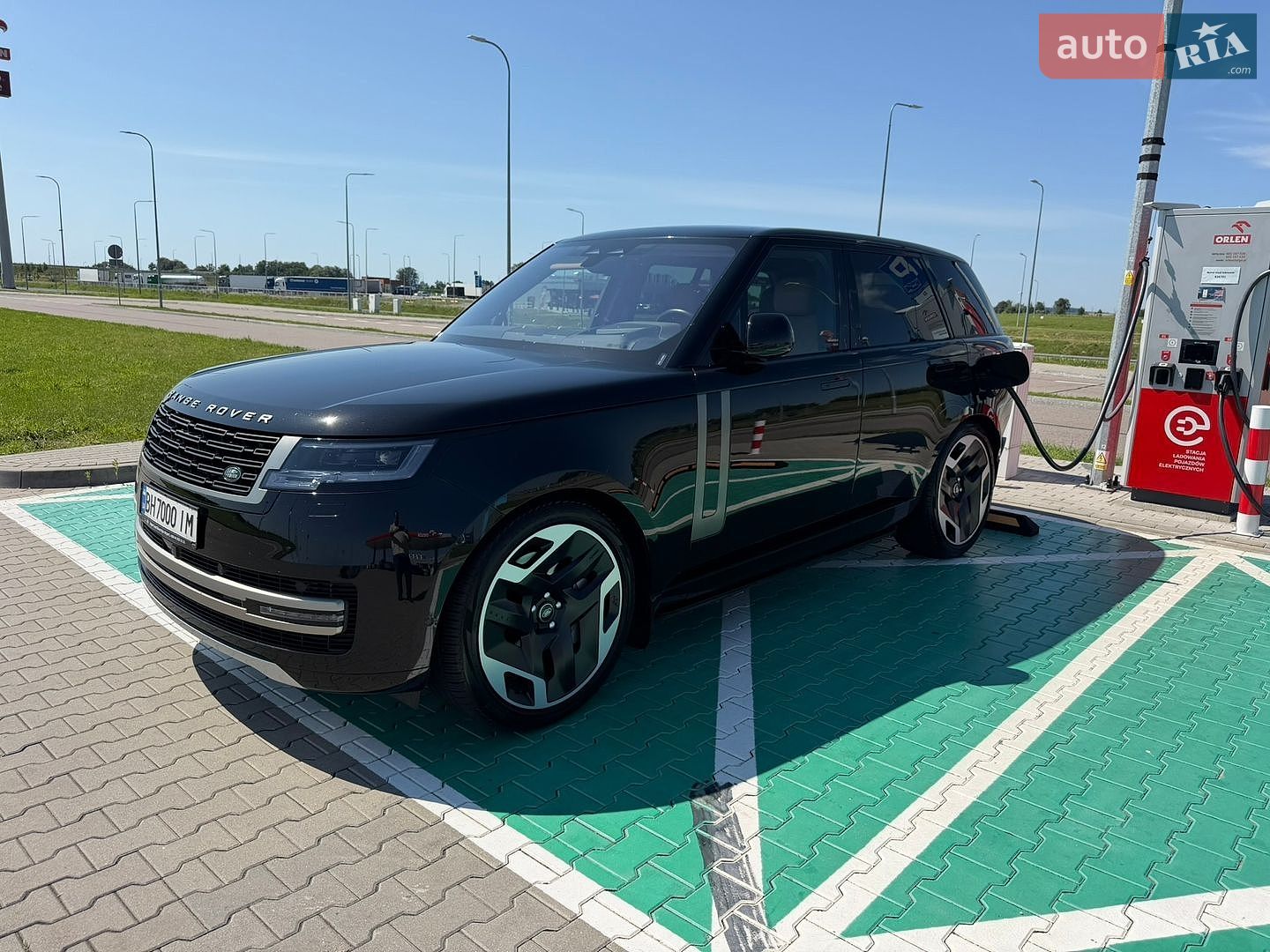 Land Rover Range Rover 2022 VIN SALKA9B48PA030015 фото оголошення 3 з 12