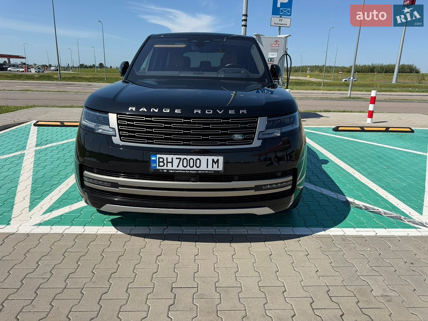 Land Rover Range Rover 2022 VIN SALKA9B48PA030015 фото оголошення 8 з 12