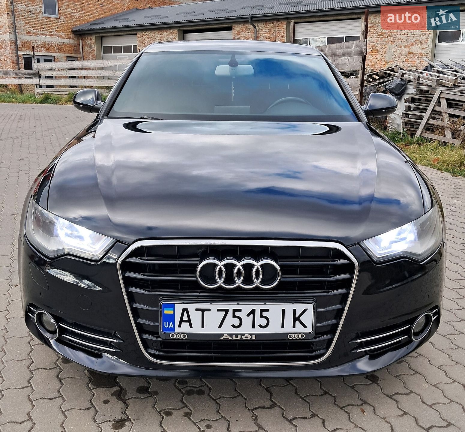 Audi A6 2013 VIN WAUAFCFC1EN012459 фото оголошення 8 з 33
