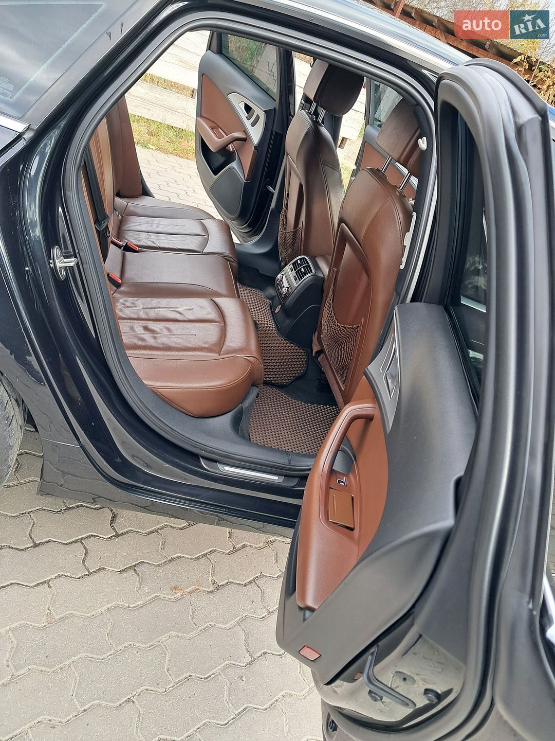 Audi A6 2013 VIN WAUAFCFC1EN012459 фото оголошення 18 з 33