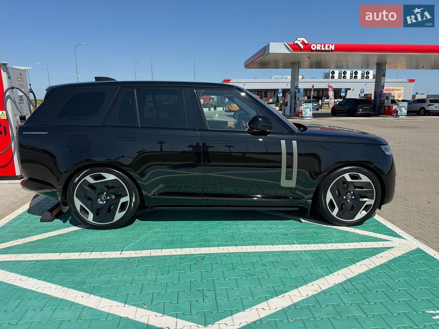 Land Rover Range Rover 2022 VIN SALKA9B48PA030015 фото оголошення 5 з 12
