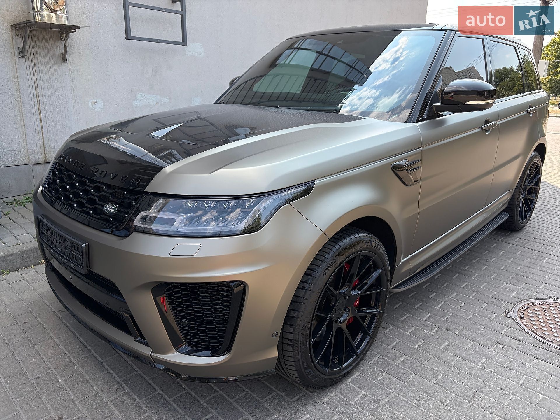 Land Rover Range Rover Sport 2018 VIN SALWA2BE5JA808960 фото оголошення 20 з 109