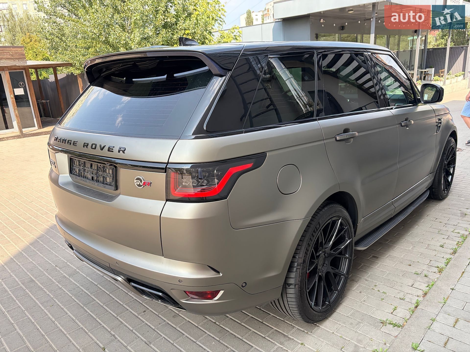 Land Rover Range Rover Sport 2018 VIN SALWA2BE5JA808960 фото оголошення 23 з 109