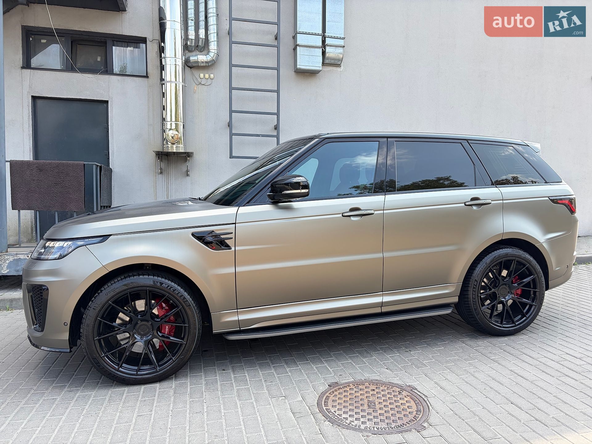 Land Rover Range Rover Sport 2018 VIN SALWA2BE5JA808960 фото оголошення 37 з 109