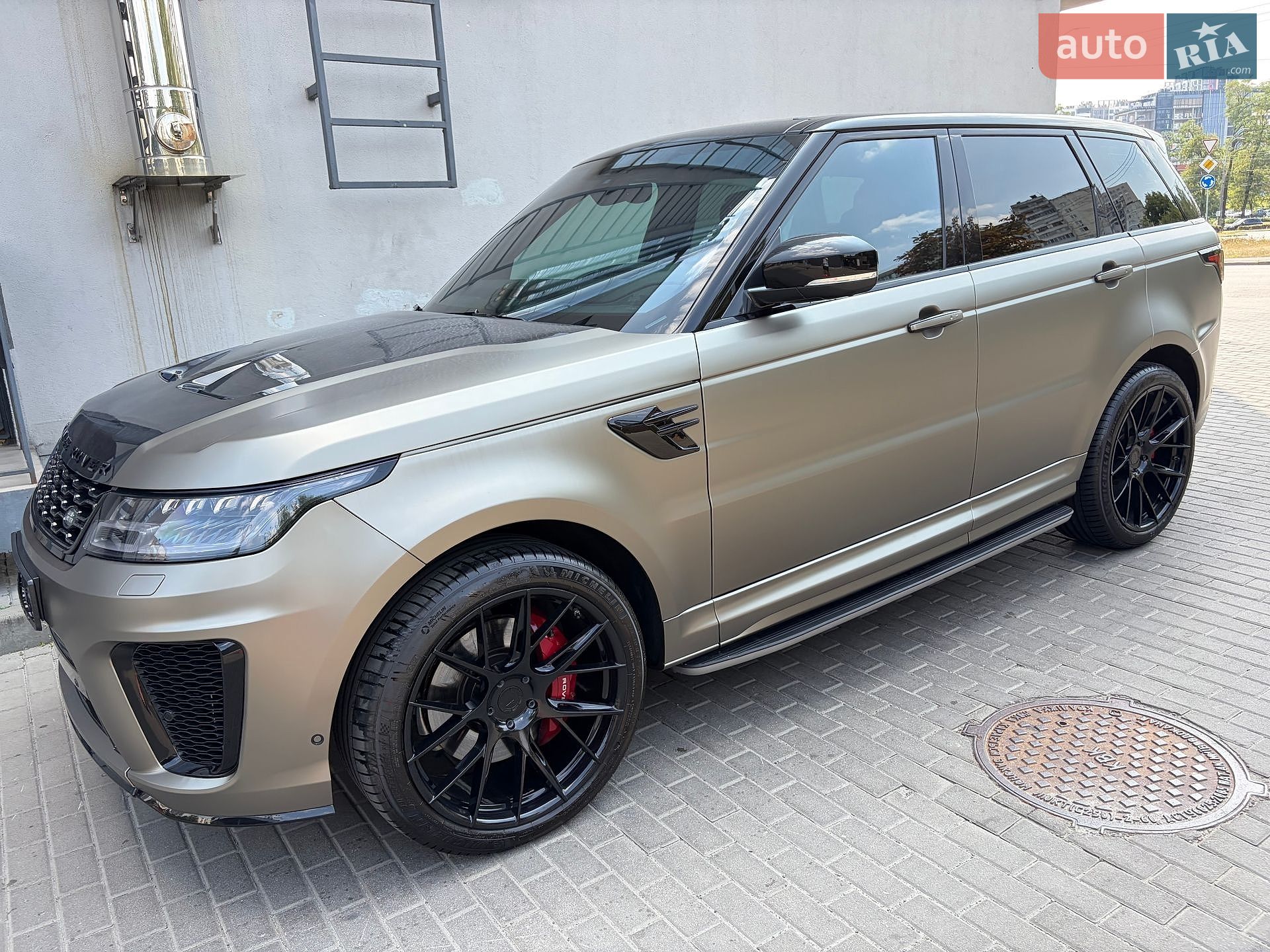 Land Rover Range Rover Sport 2018 VIN SALWA2BE5JA808960 фото оголошення 39 з 109