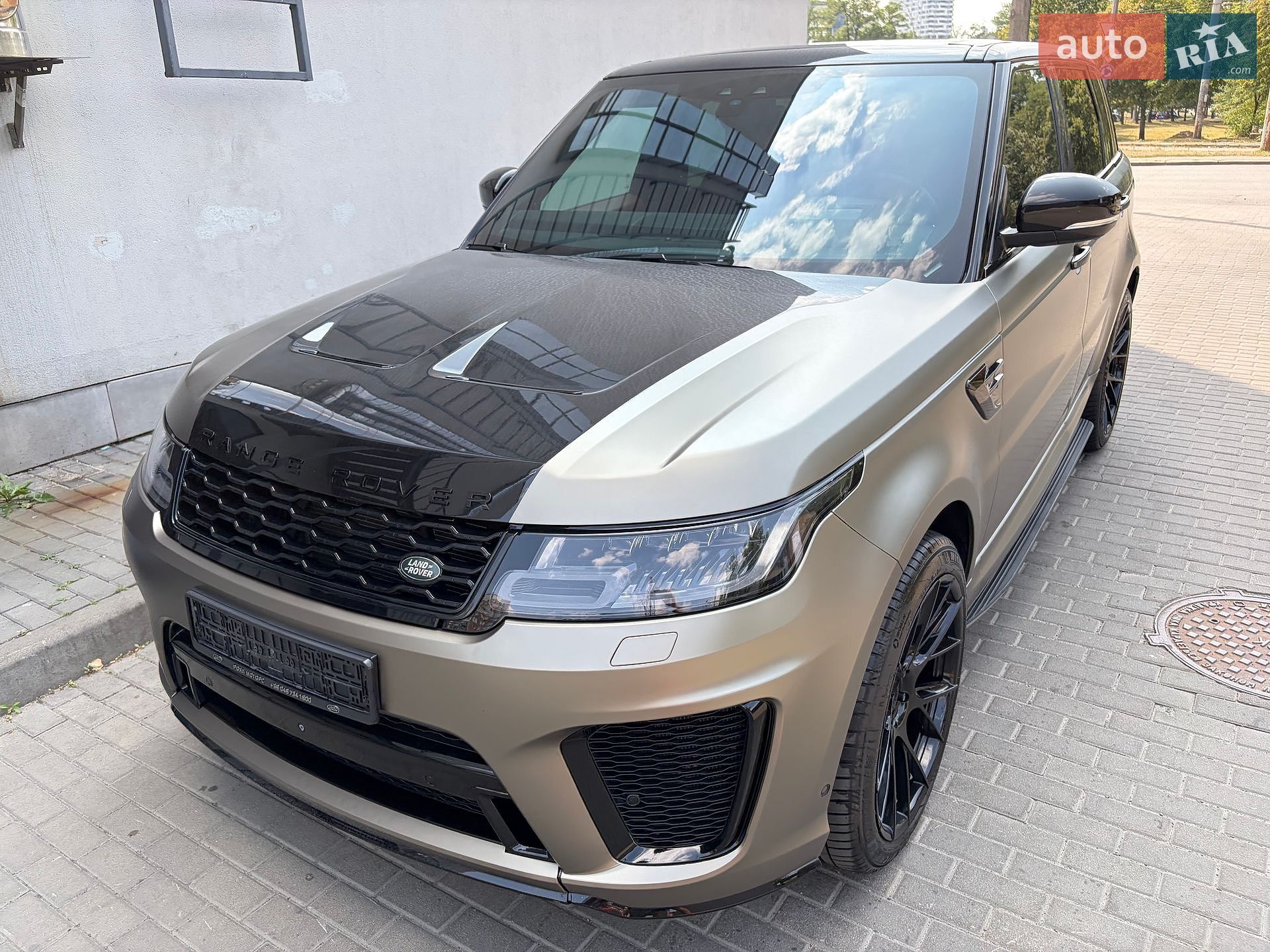 Land Rover Range Rover Sport 2018 VIN SALWA2BE5JA808960 фото оголошення 42 з 109