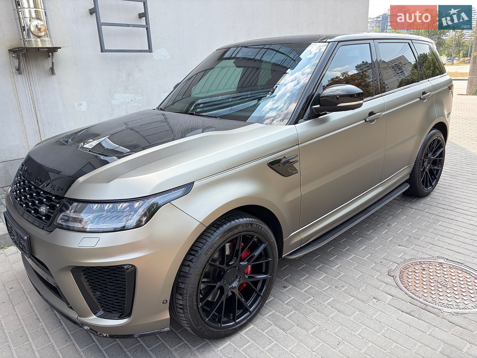 Land Rover Range Rover Sport 2018 VIN SALWA2BE5JA808960 фото оголошення 40 з 109