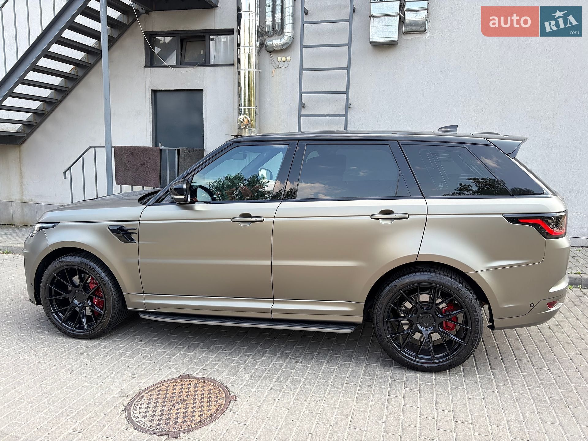 Land Rover Range Rover Sport 2018 VIN SALWA2BE5JA808960 фото оголошення 55 з 109