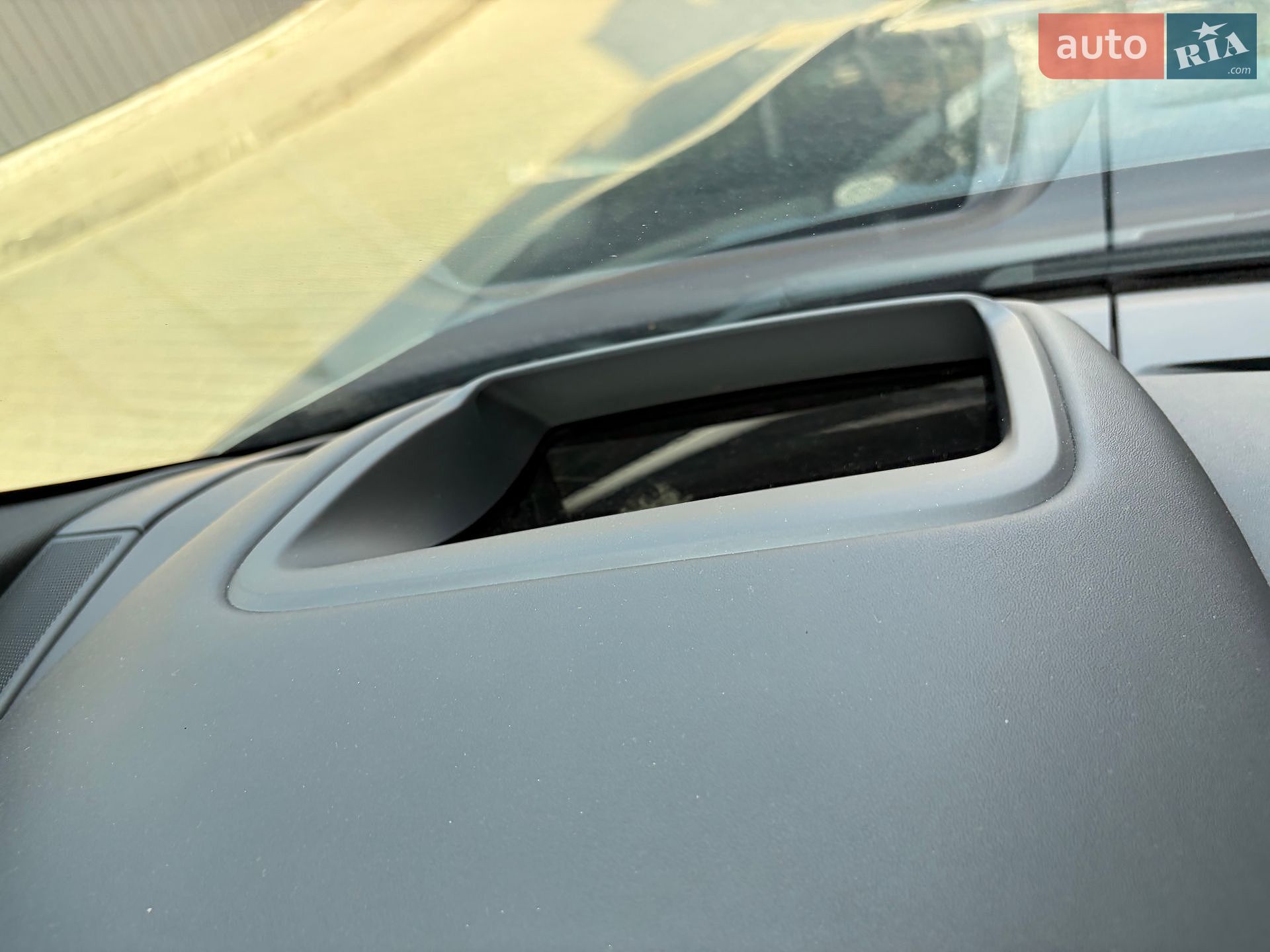 Land Rover Range Rover Sport 2018 VIN SALWA2BE5JA808960 фото оголошення 82 з 109