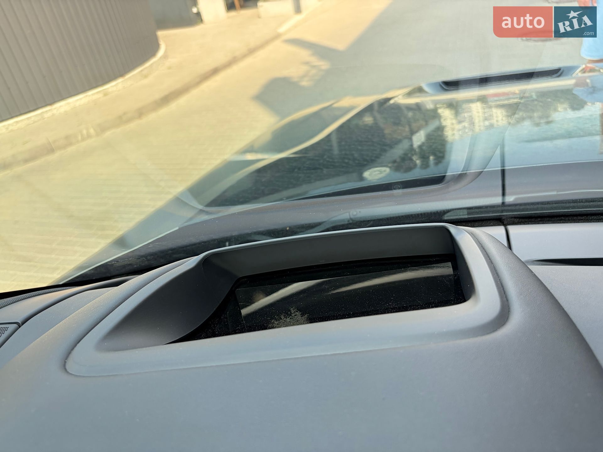 Land Rover Range Rover Sport 2018 VIN SALWA2BE5JA808960 фото оголошення 89 з 109