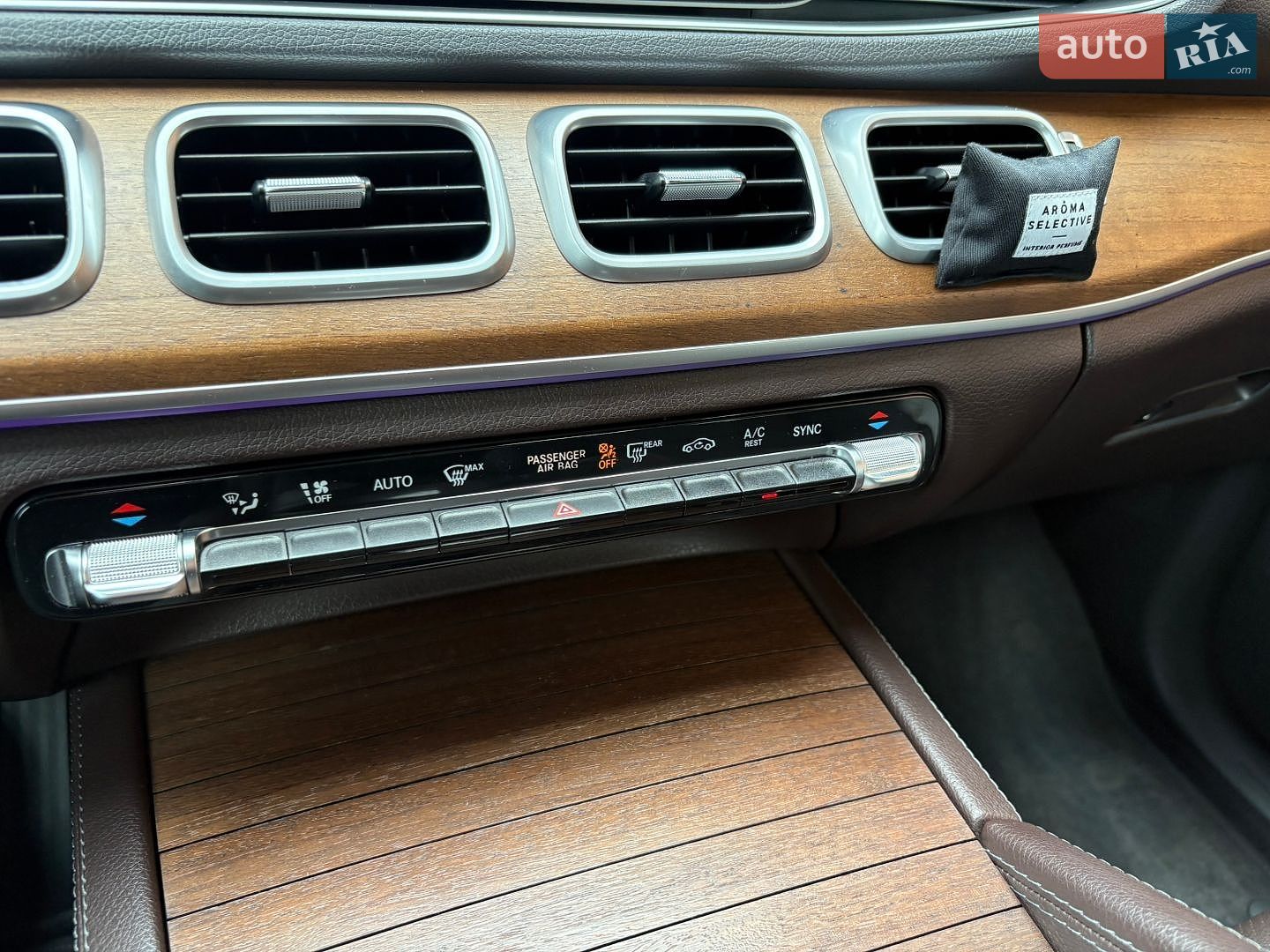 Mercedes-Benz GLE-Class 2019 VIN WDC1671191A129957 фото оголошення 24 з 38
