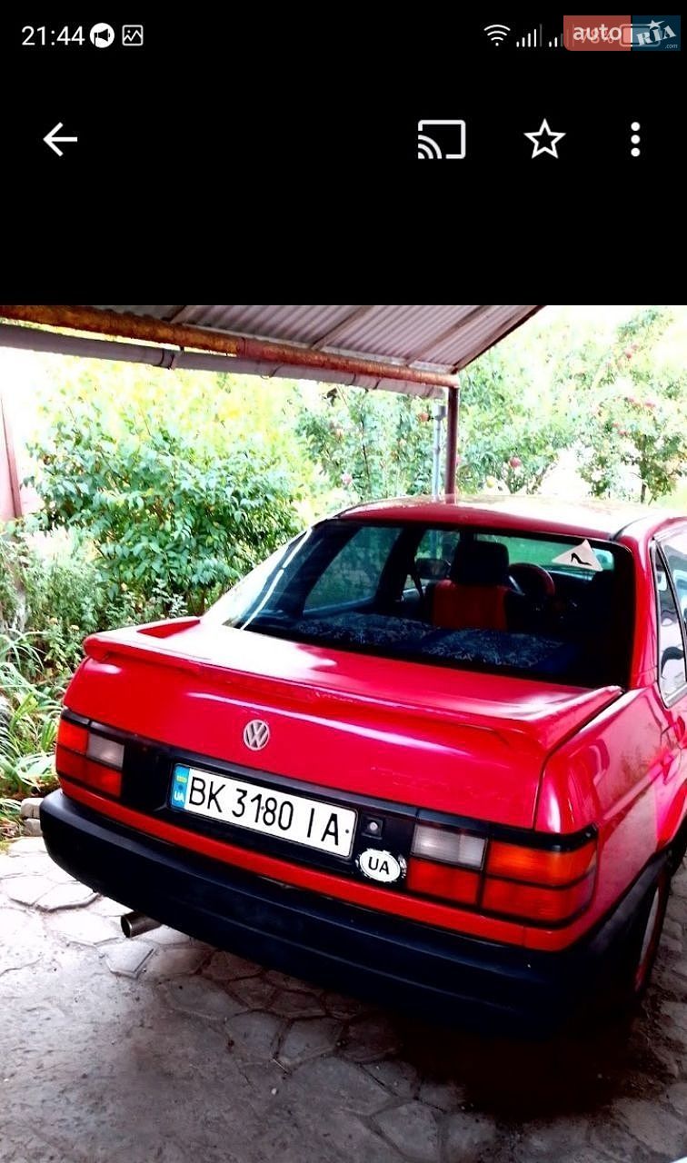 Volkswagen Passat 1990 VIN WVWZZZ31ZLB051067 фото оголошення 4 з 26