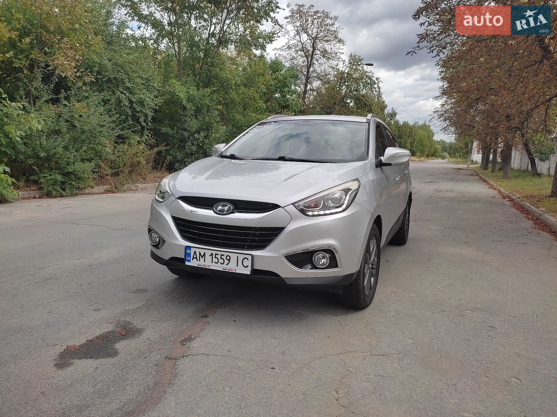 Hyundai ix35 2014 VIN TMAJU81UAFJ666490 фото оголошення 2 з 46