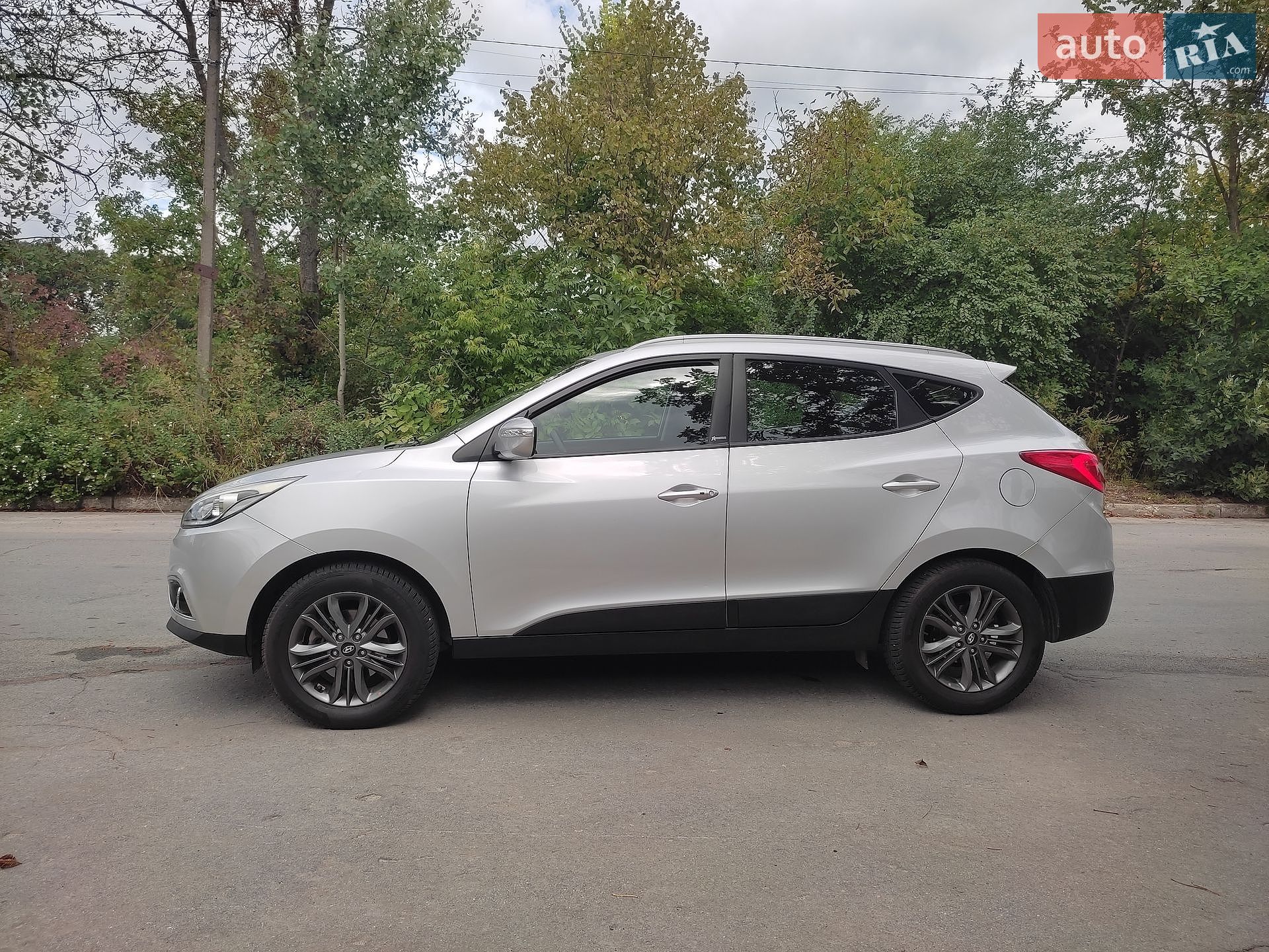 Hyundai ix35 2014 VIN TMAJU81UAFJ666490 фото оголошення 10 з 46