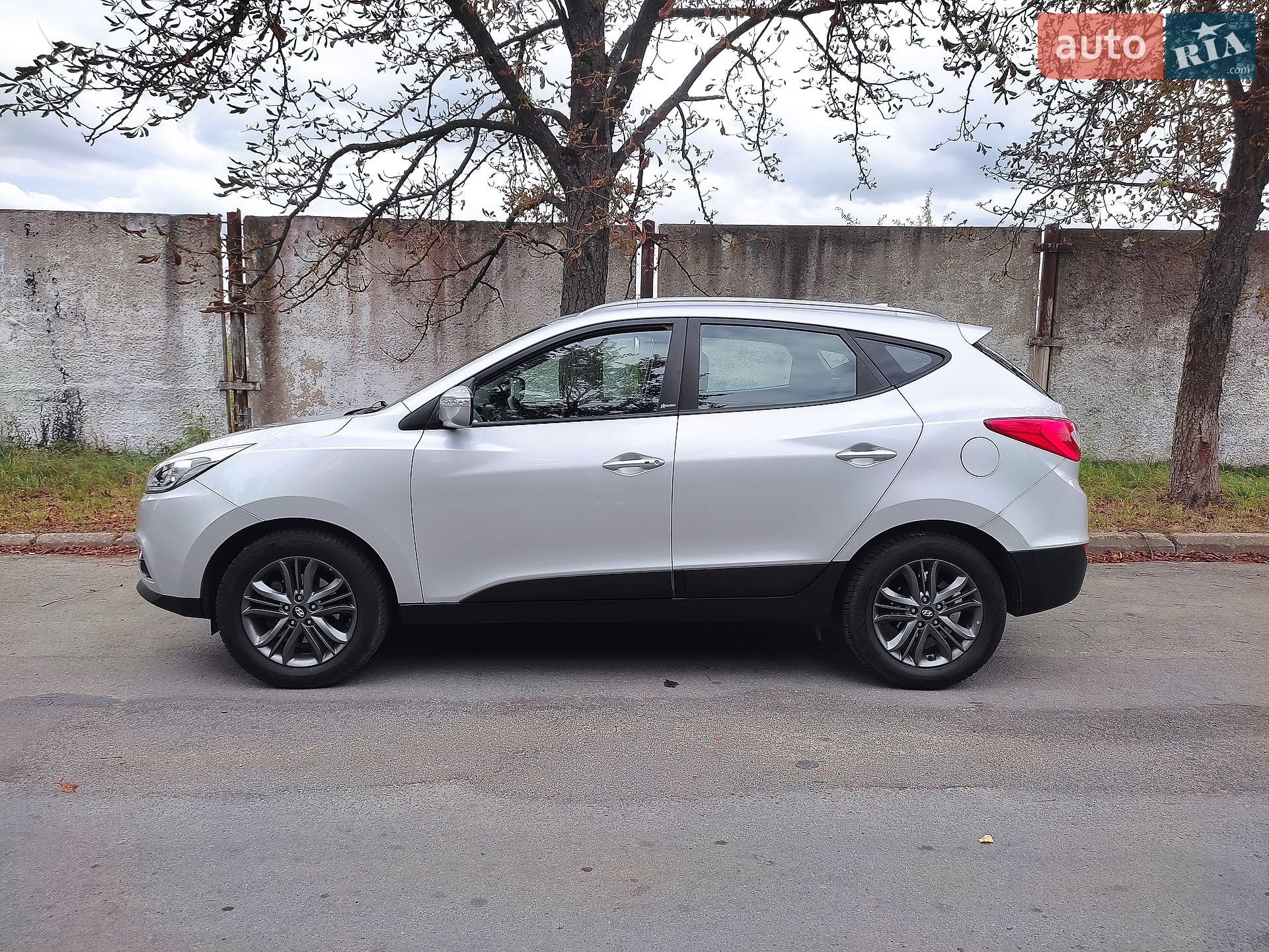 Hyundai ix35 2014 VIN TMAJU81UAFJ666490 фото оголошення 16 з 46