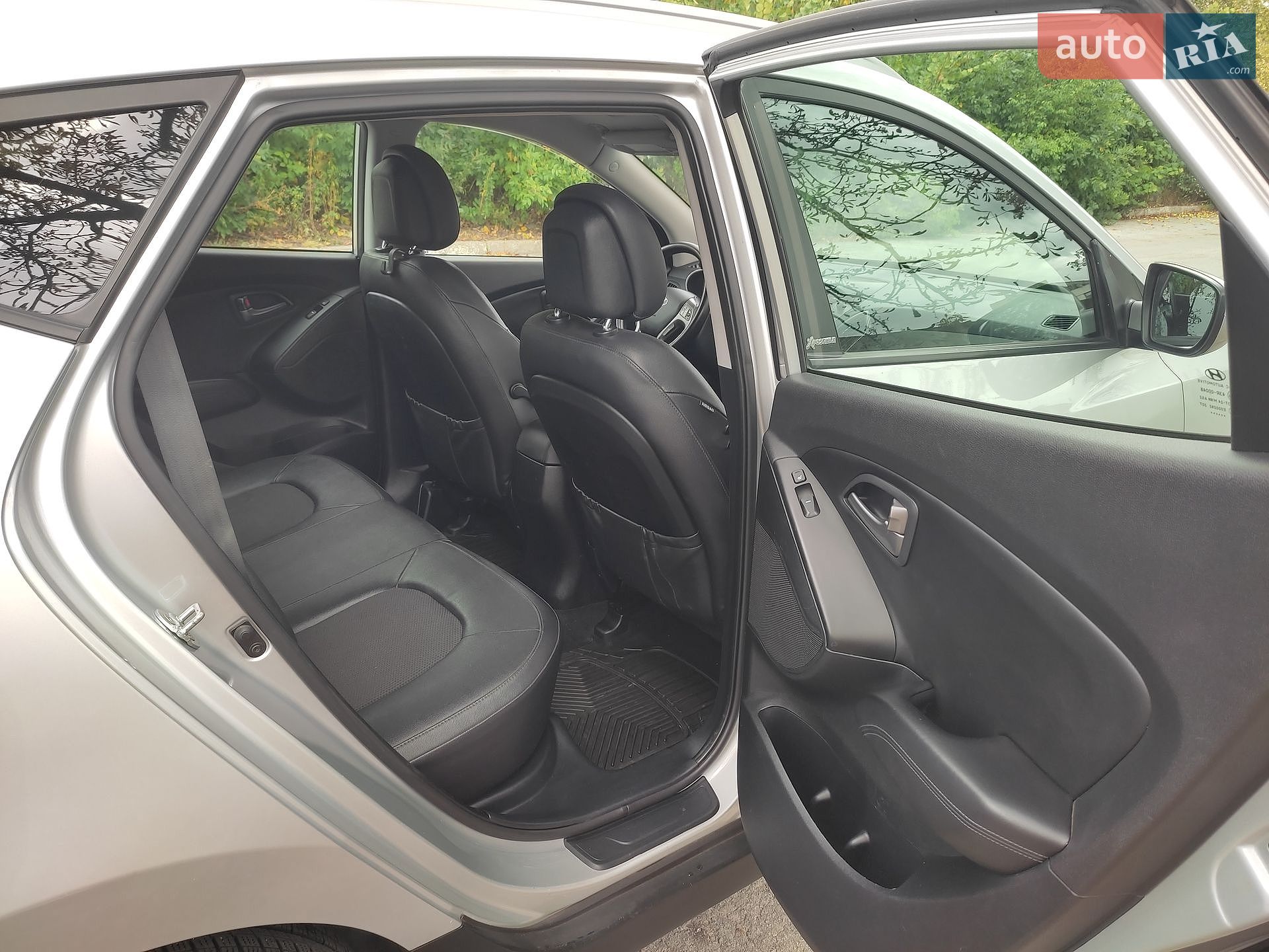 Hyundai ix35 2014 VIN TMAJU81UAFJ666490 фото оголошення 37 з 46