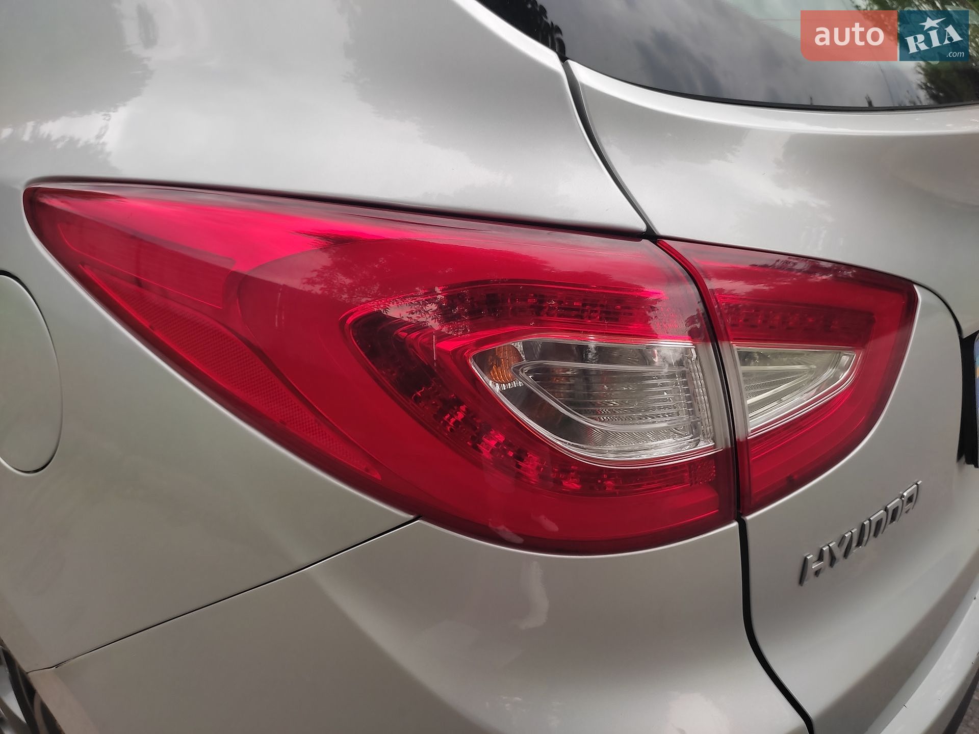Hyundai ix35 2014 VIN TMAJU81UAFJ666490 фото оголошення 44 з 46