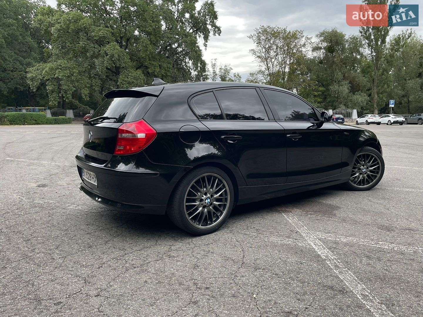 BMW 1 Series 2009 VIN WBAUD71090P413827 фото оголошення 7 з 17