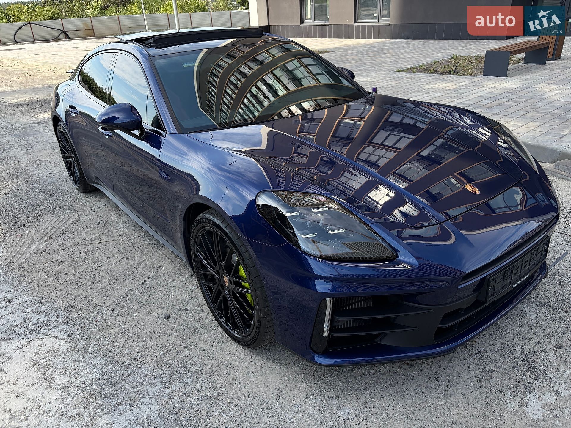 Porsche Panamera 2024 VIN WP0ZZZYAZSL045194 фото оголошення 34 з 135