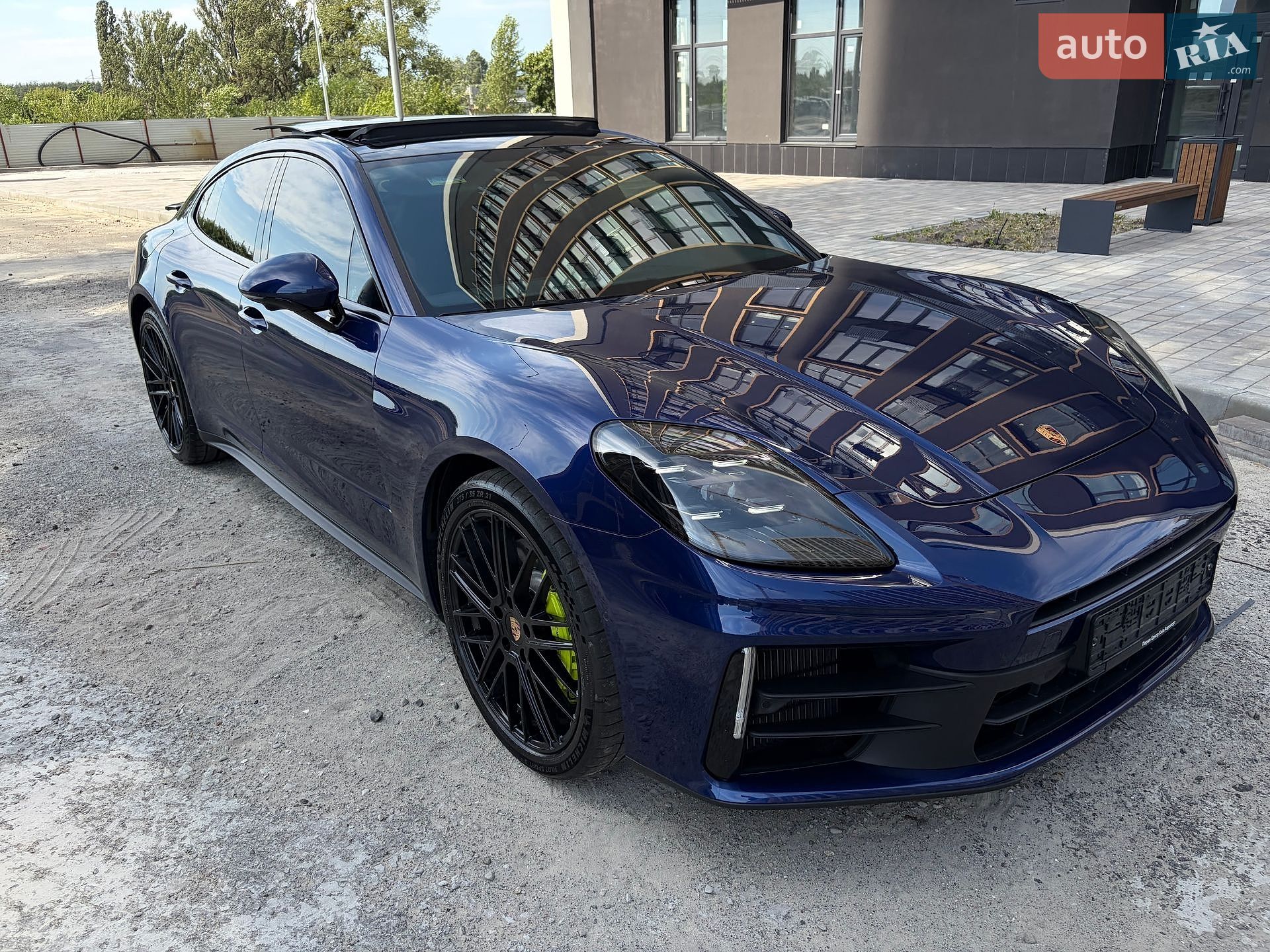 Porsche Panamera 2024 VIN WP0ZZZYAZSL045194 фото оголошення 36 з 135