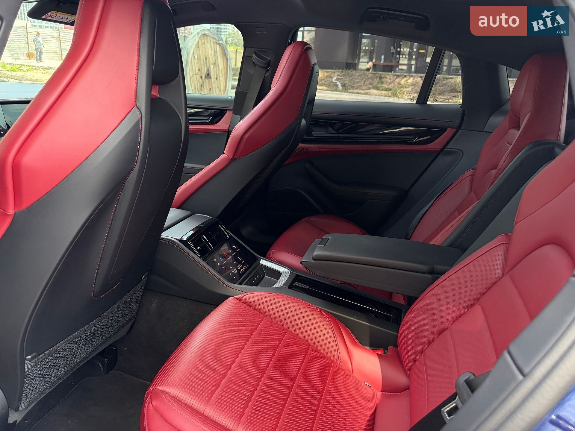 Porsche Panamera 2024 VIN WP0ZZZYAZSL045194 фото оголошення 37 з 135