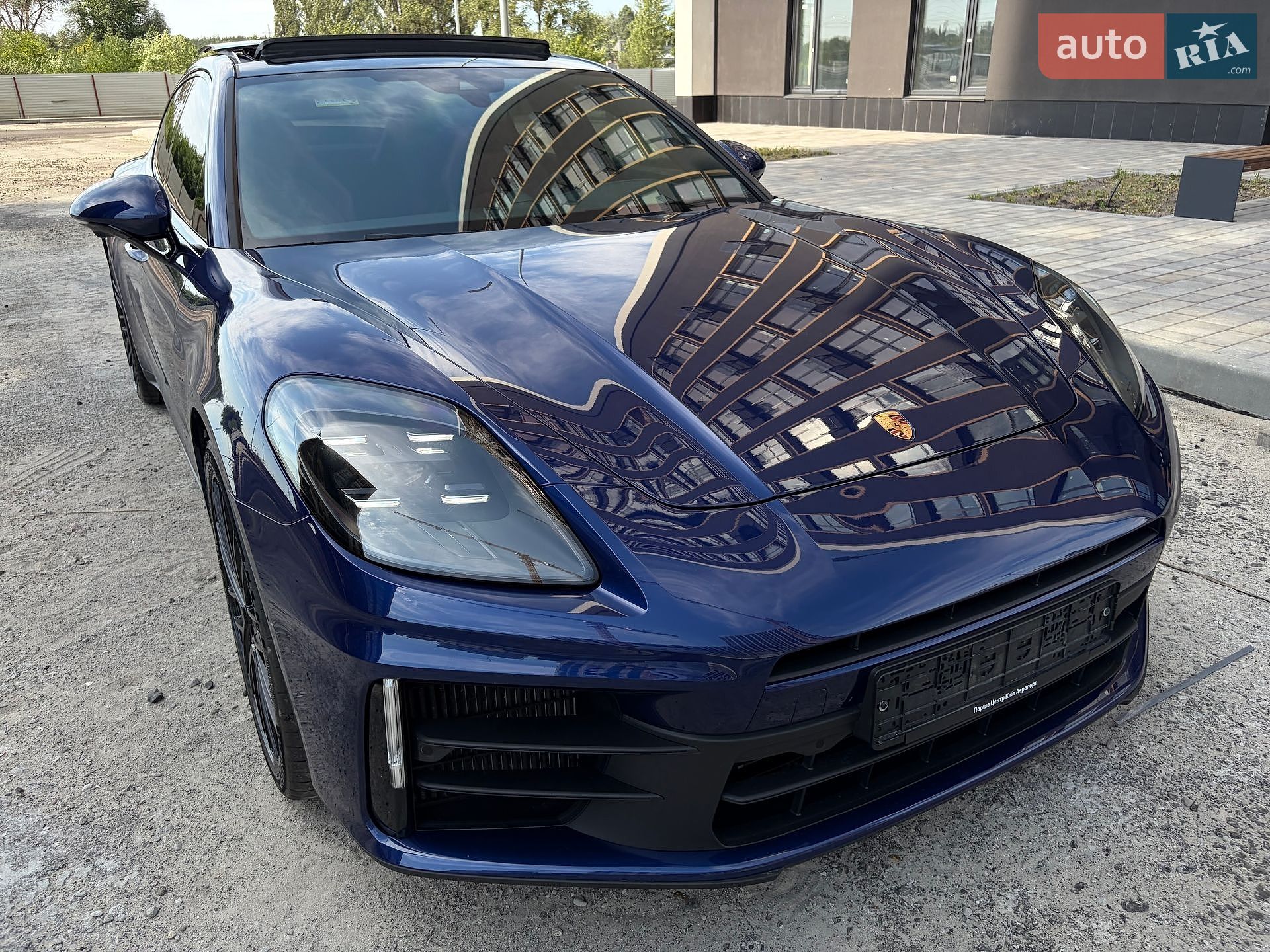 Porsche Panamera 2024 VIN WP0ZZZYAZSL045194 фото оголошення 40 з 135