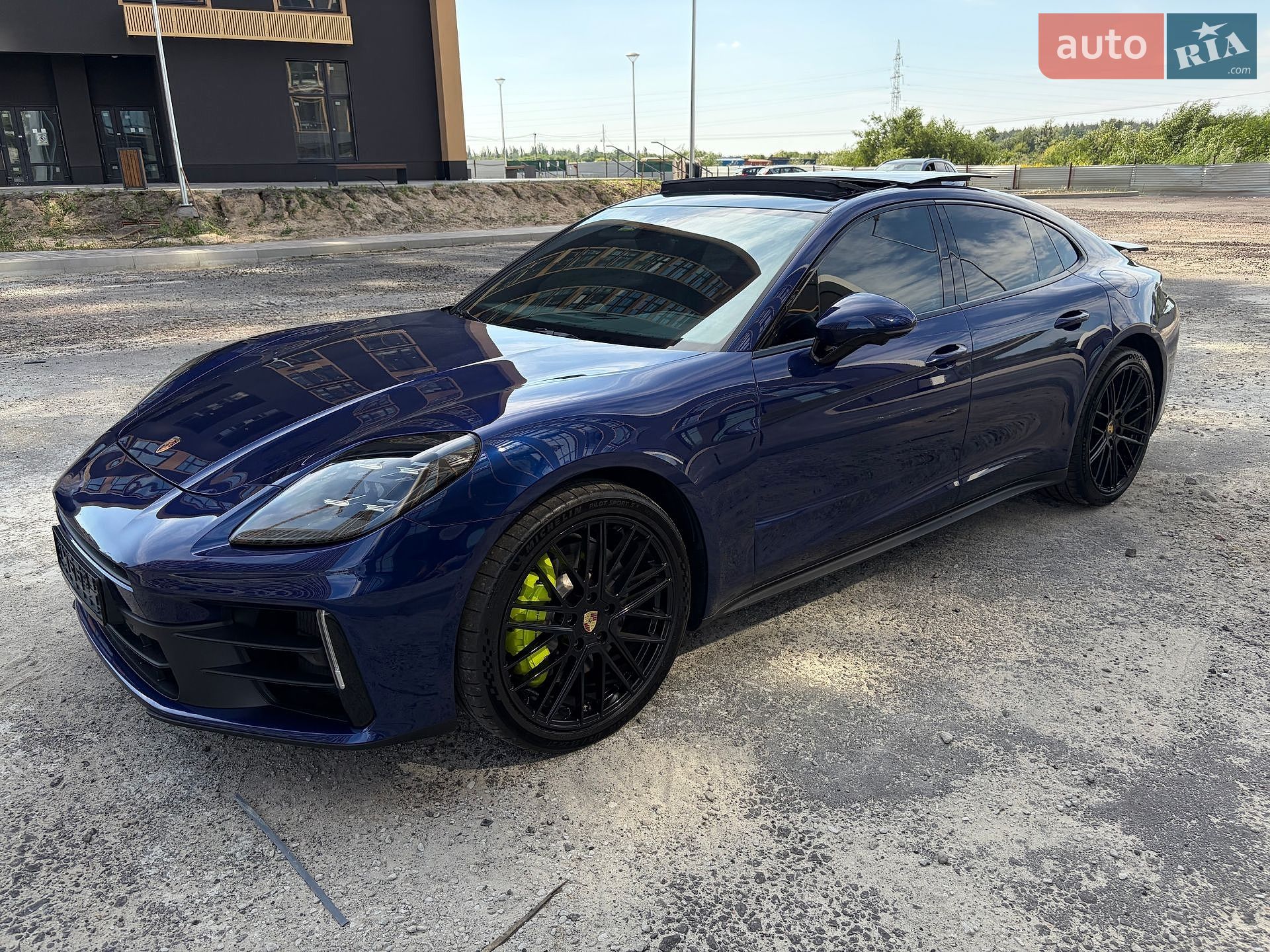 Porsche Panamera 2024 VIN WP0ZZZYAZSL045194 фото оголошення 45 з 135
