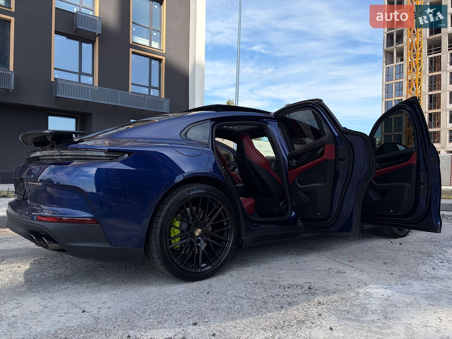 Porsche Panamera 2024 VIN WP0ZZZYAZSL045194 фото оголошення 93 з 135