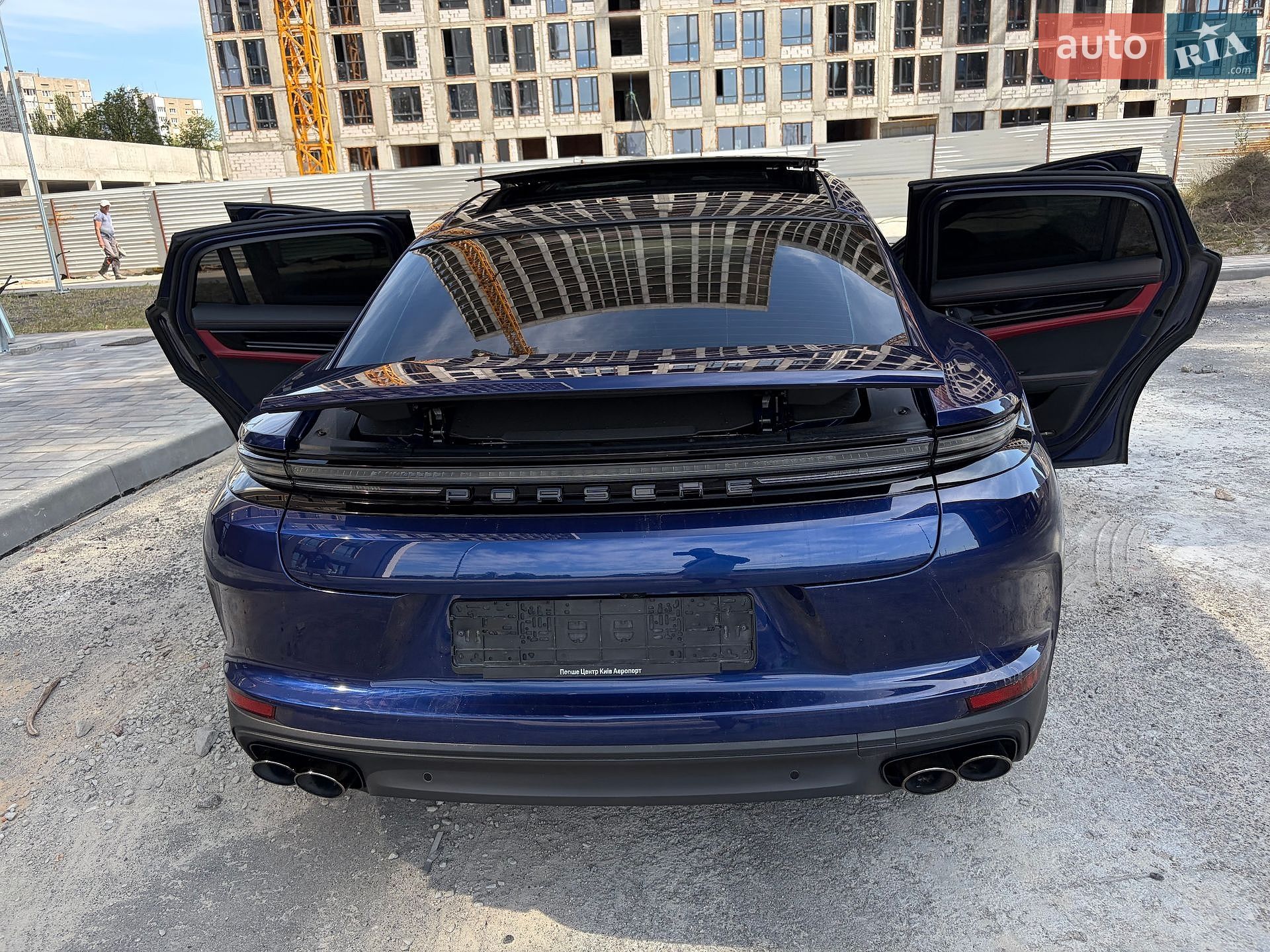 Porsche Panamera 2024 VIN WP0ZZZYAZSL045194 фото оголошення 95 з 135