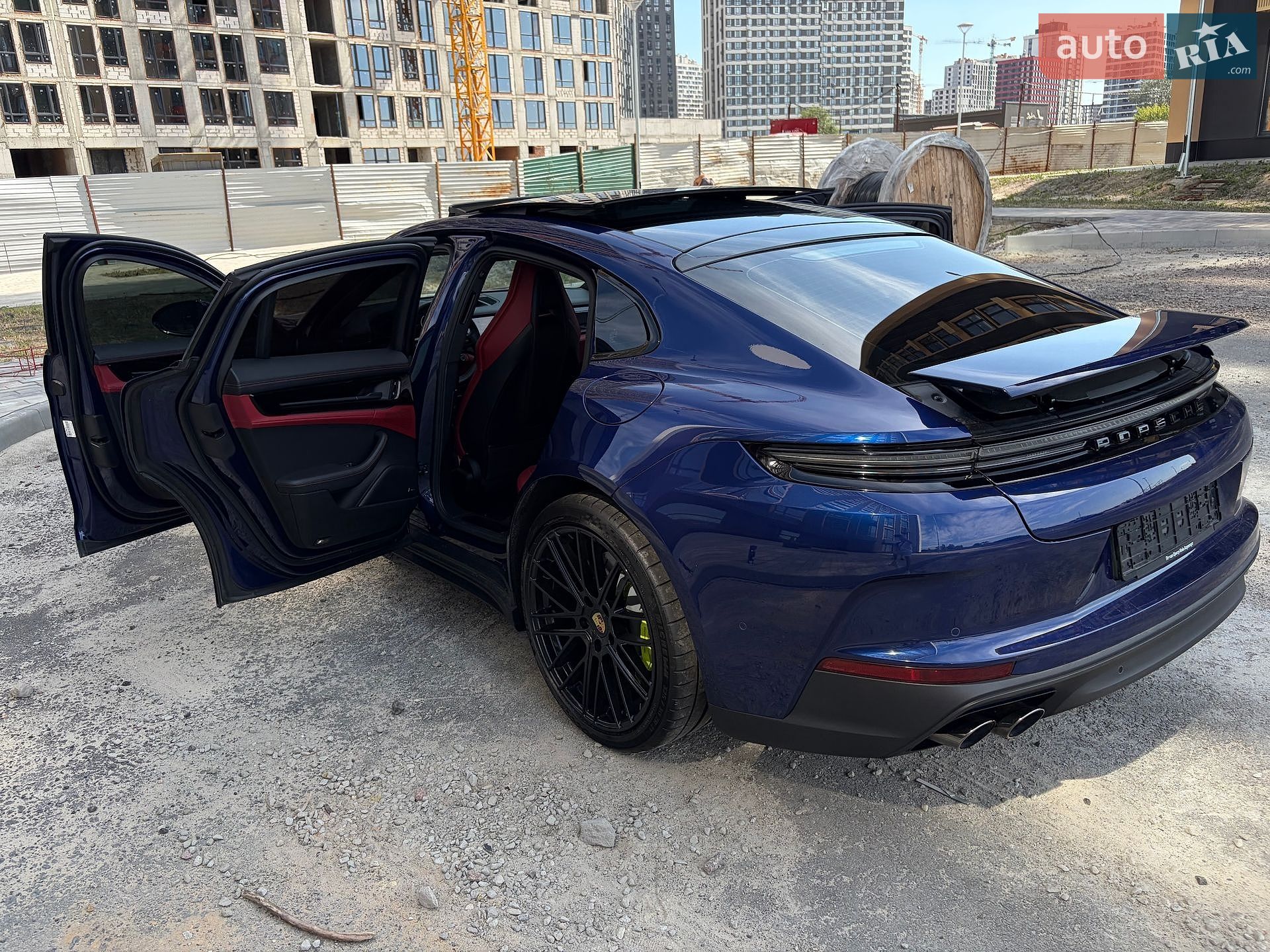 Porsche Panamera 2024 VIN WP0ZZZYAZSL045194 фото оголошення 100 з 135