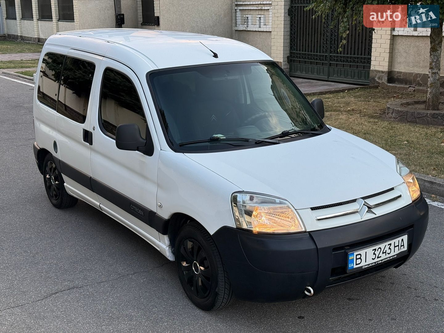 Citroen Berlingo 2007 VIN VF7GJKFWC93412477 фото оголошення 10 з 24