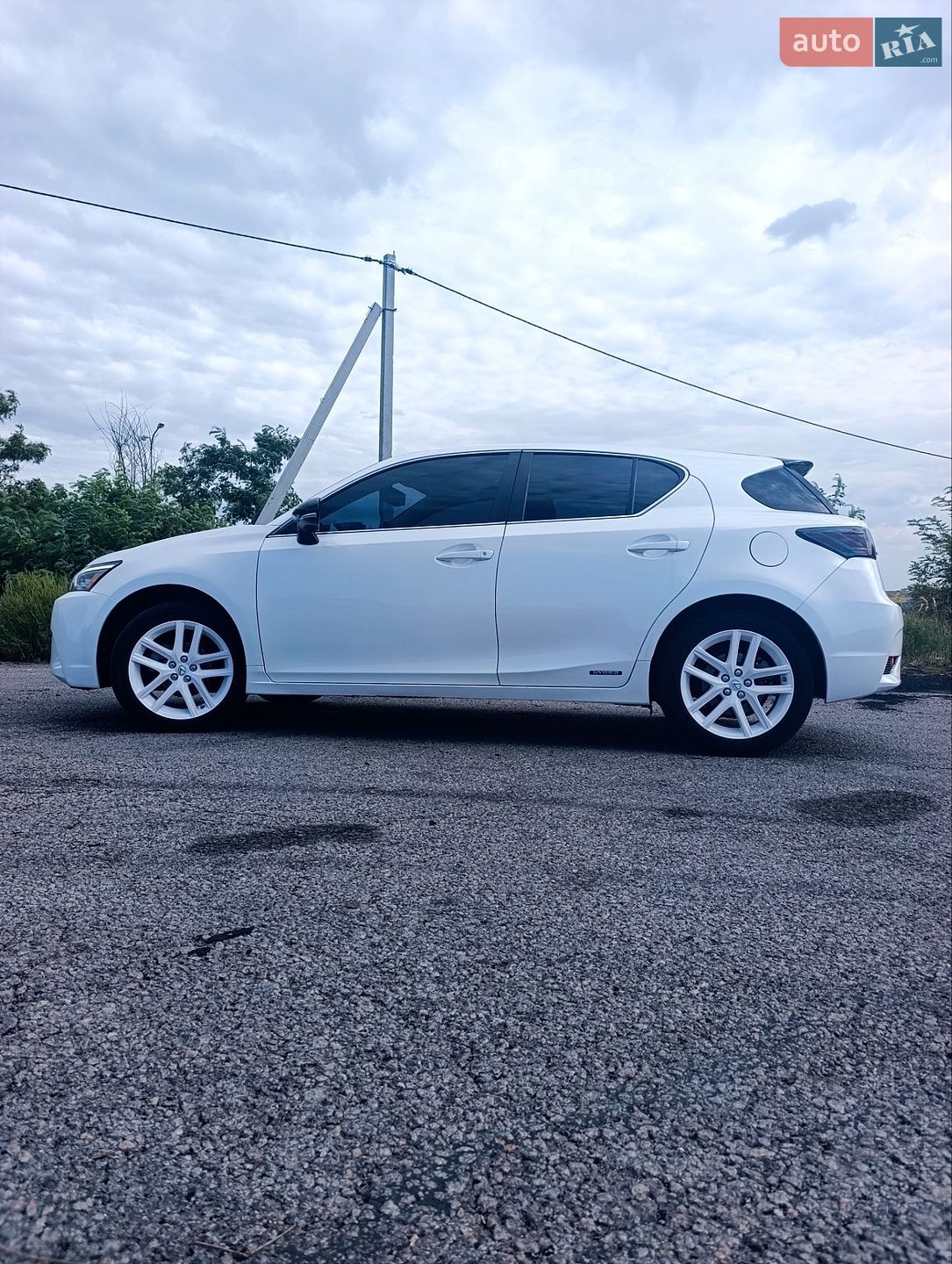 Lexus CT 2017 VIN JTHKD5BHXH2299038 фото оголошення 4 з 22