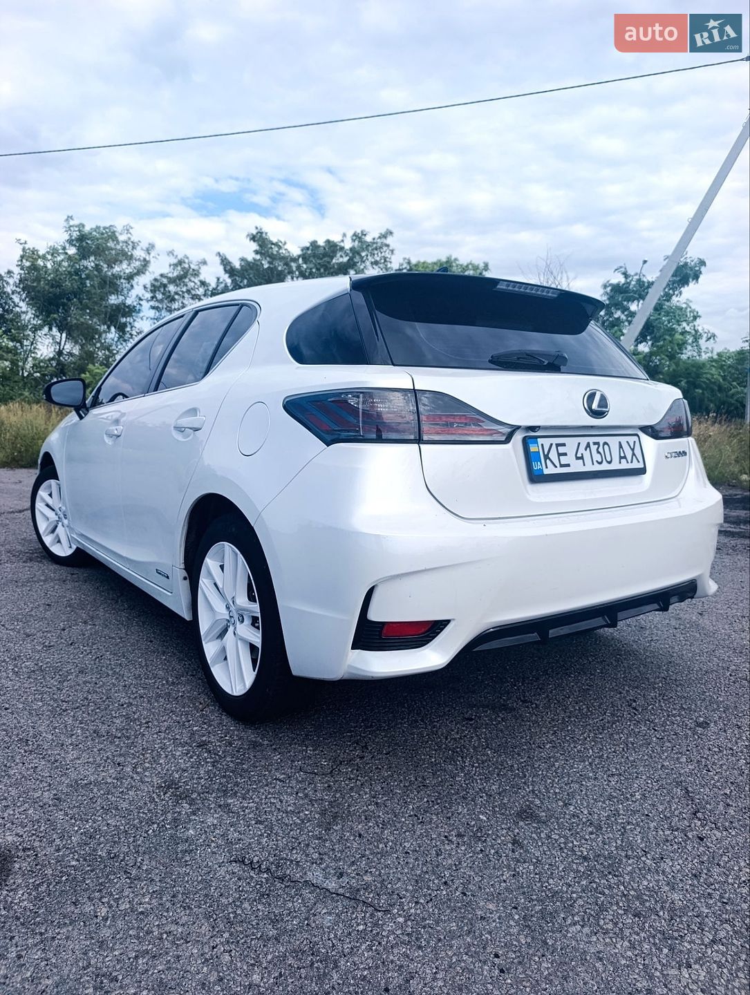 Lexus CT 2017 VIN JTHKD5BHXH2299038 фото оголошення 5 з 22