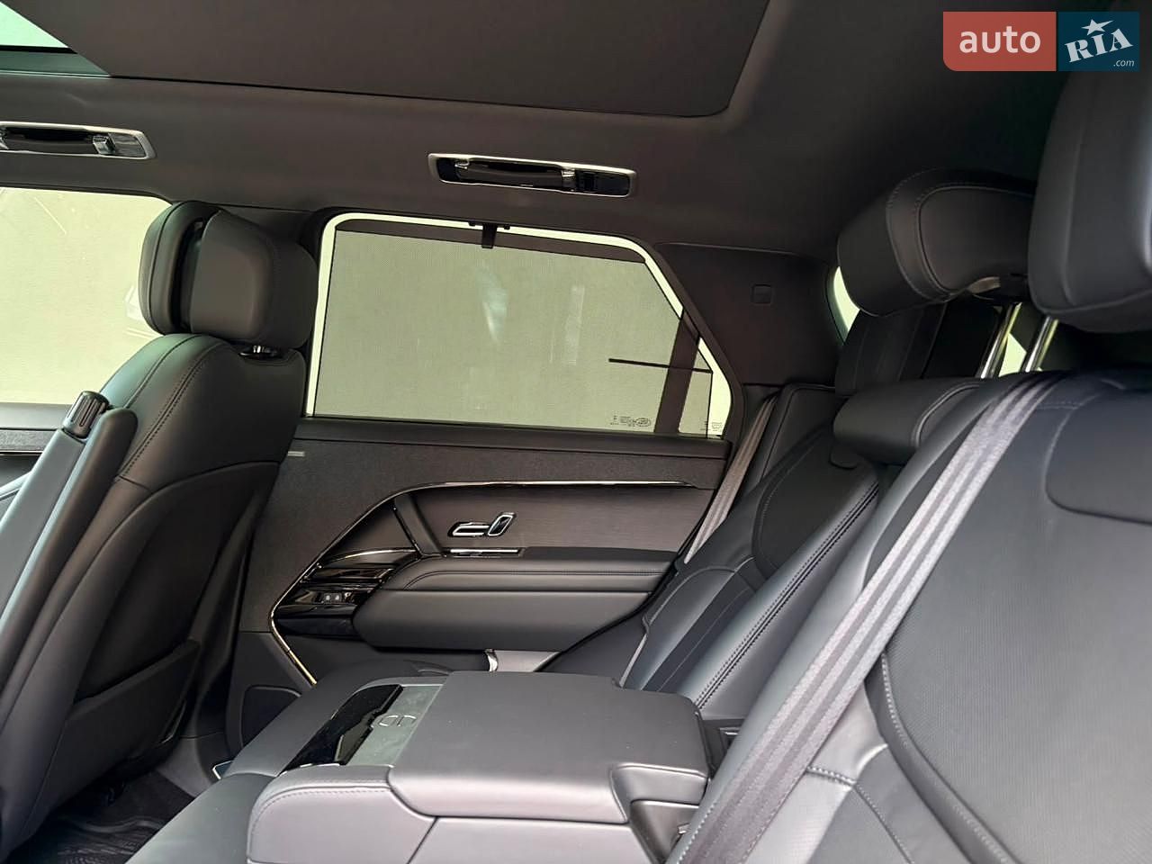 Land Rover Range Rover Sport 2025 VIN SAL1A2BW9SA486909 фото оголошення 91 з 130