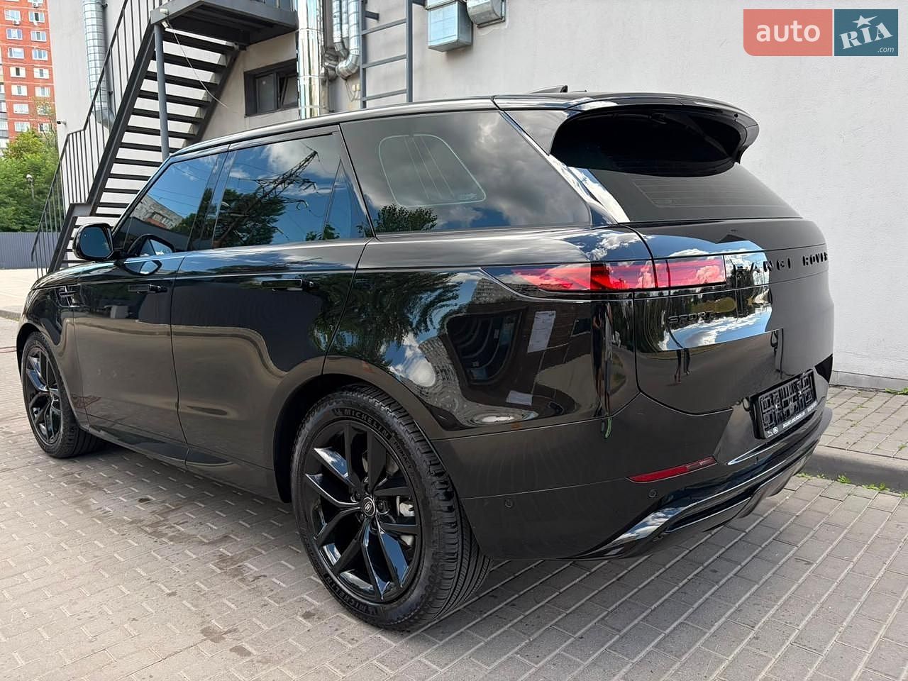 Land Rover Range Rover Sport 2025 VIN SAL1A2BW9SA486909 фото оголошення 118 з 130