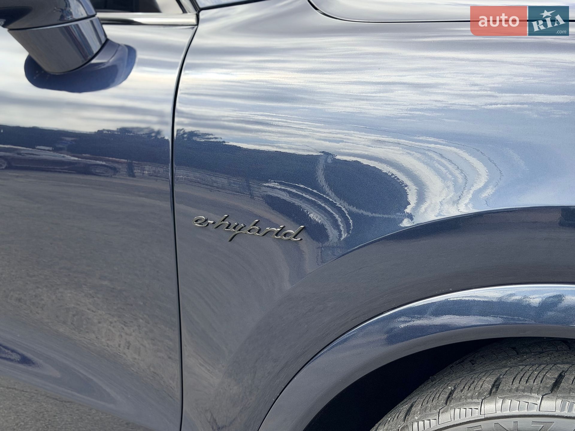 Porsche Cayenne 2024 VIN WP1AM2AY6RDA48230 фото оголошення 10 з 40