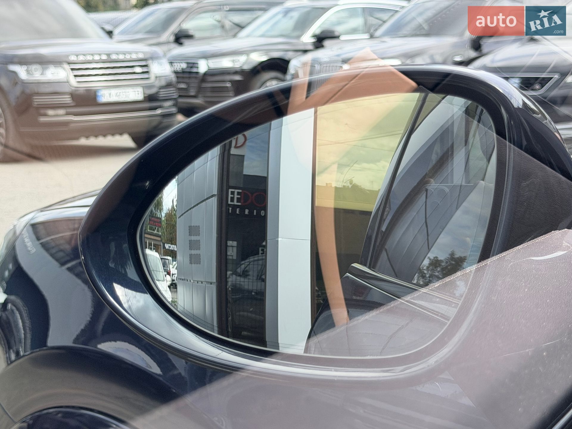 Porsche Cayenne 2024 VIN WP1AM2AY6RDA48230 фото оголошення 37 з 40