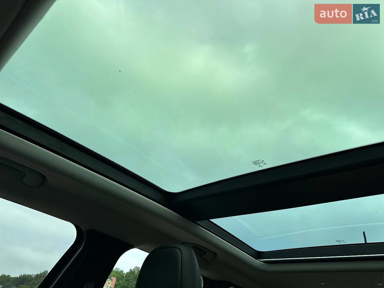 Jeep Renegade 2019 VIN ZACNJAB18KPK16834 фото оголошення 15 з 24