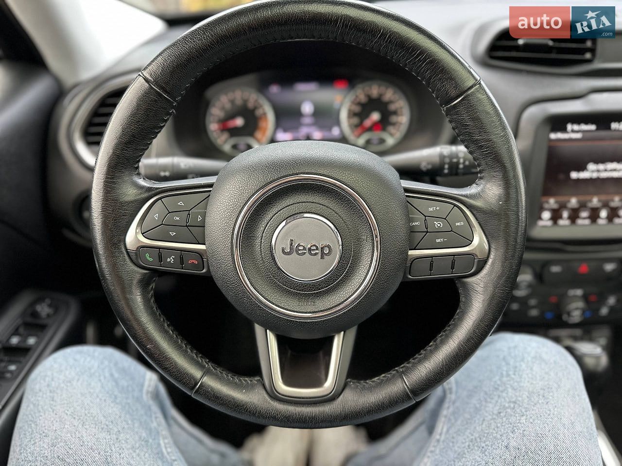 Jeep Renegade 2019 VIN ZACNJAB18KPK16834 фото оголошення 12 з 24