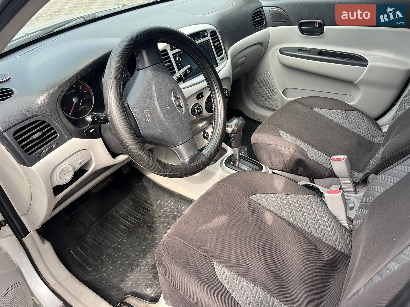 Hyundai Accent 2007 VIN Y6LCN41CP8L002534 фото оголошення 4 з 8