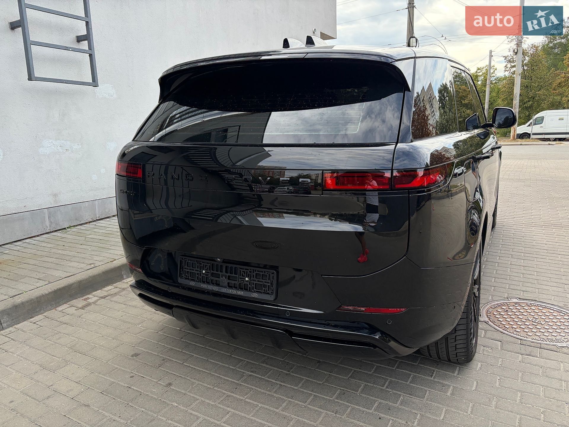 Land Rover Range Rover Sport 2025 VIN SAL1A2BW9SA486909 фото оголошення 50 з 130