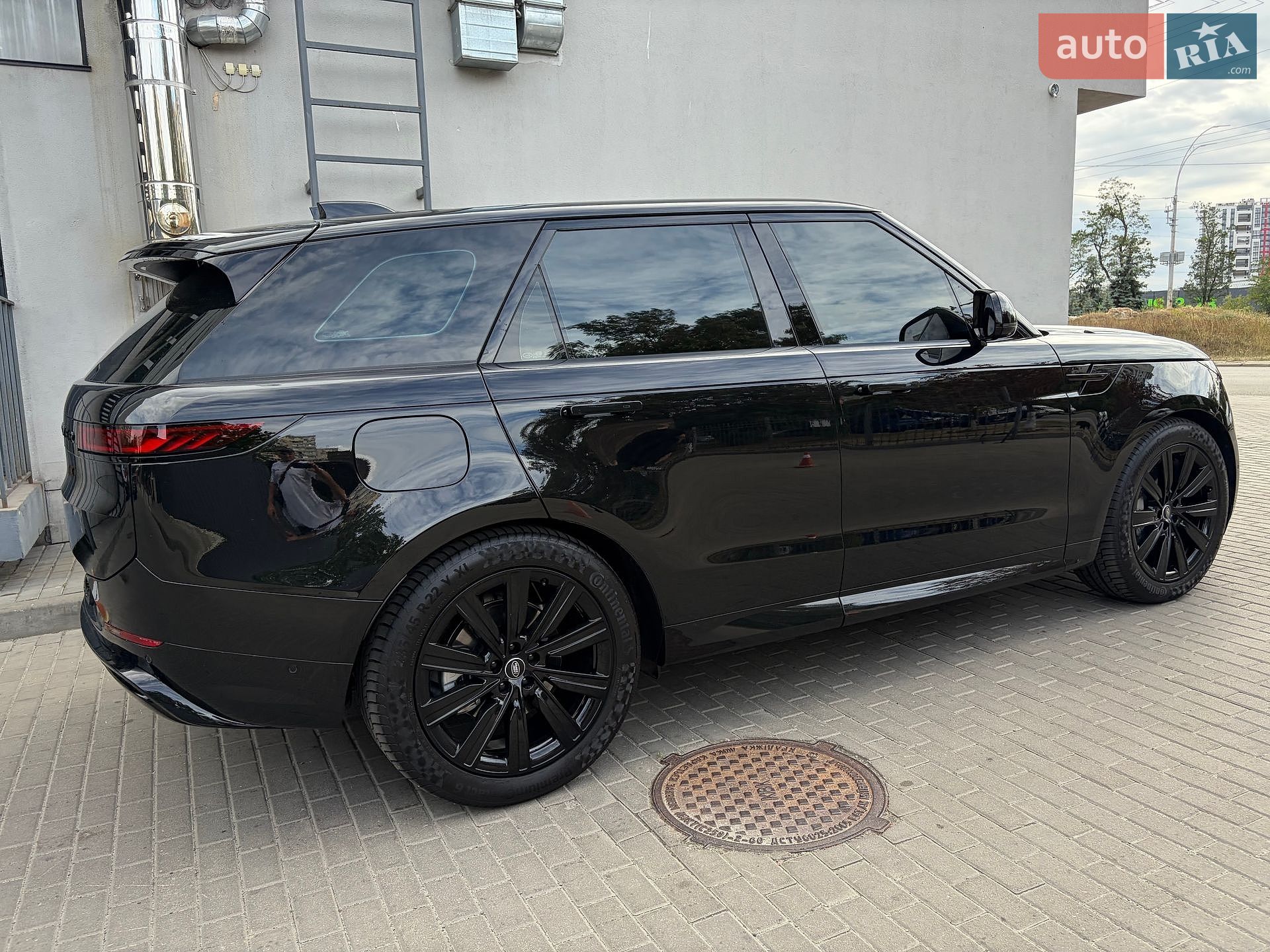 Land Rover Range Rover Sport 2025 VIN SAL1A2BW9SA486909 фото оголошення 52 з 130