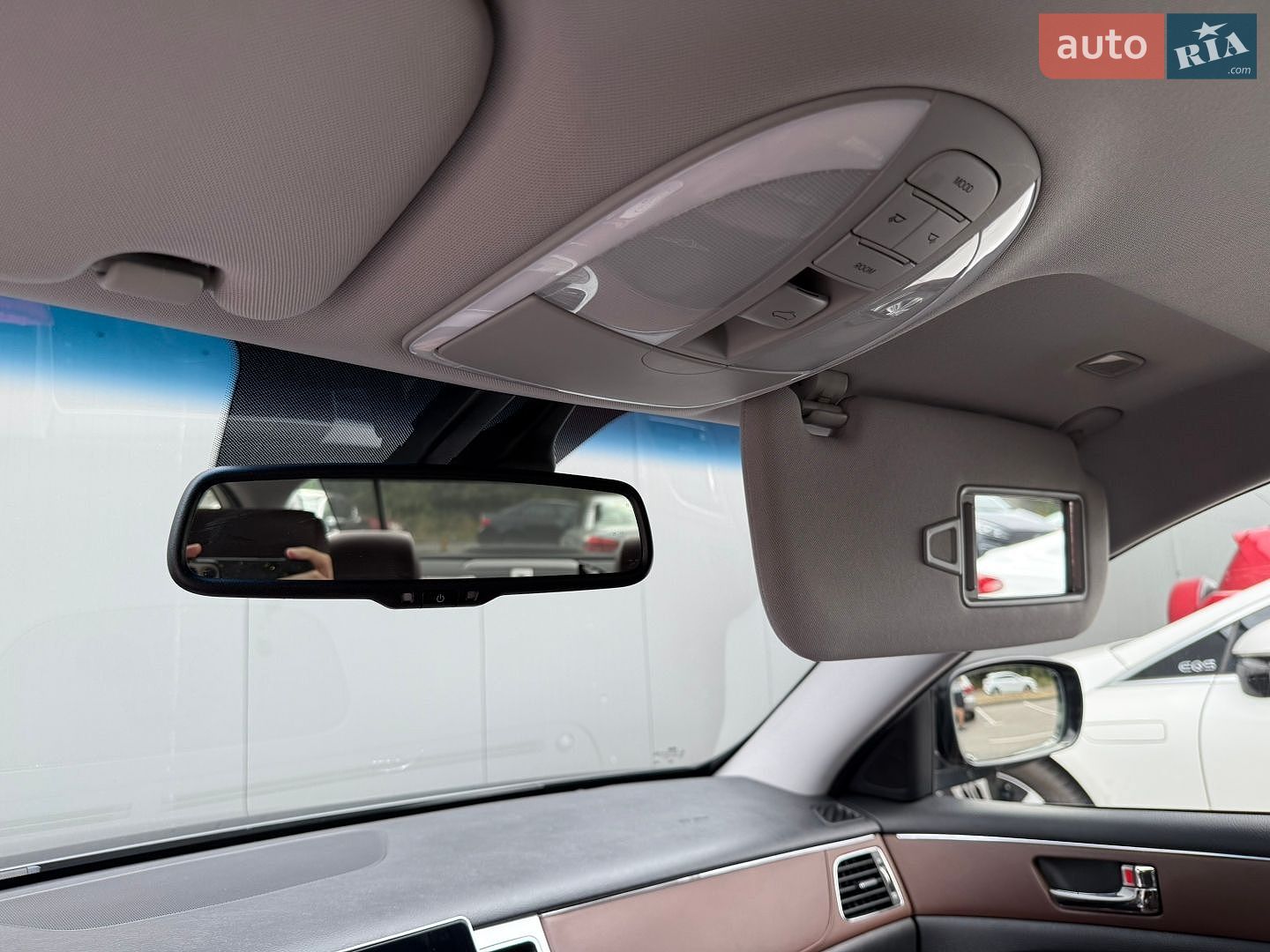 Hyundai Genesis 2008 VIN KMHGC41EP9U038685 фото оголошення 23 з 28