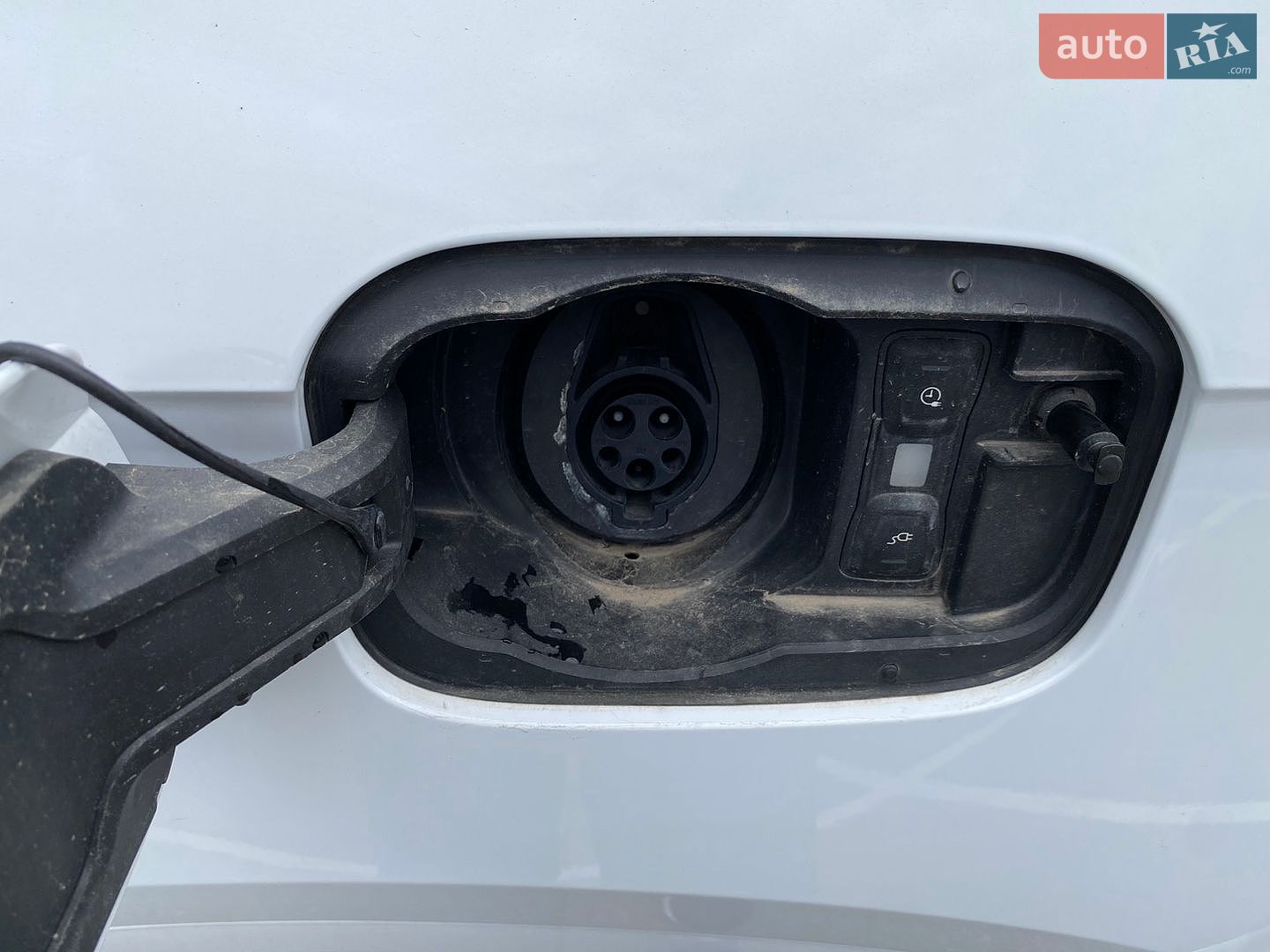 Audi Q5 2021 VIN WA1E2AFY2M2085379 фото оголошення 12 з 24